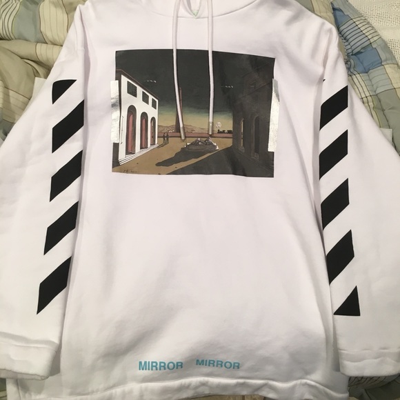 Oversized S Off-White Hoodie